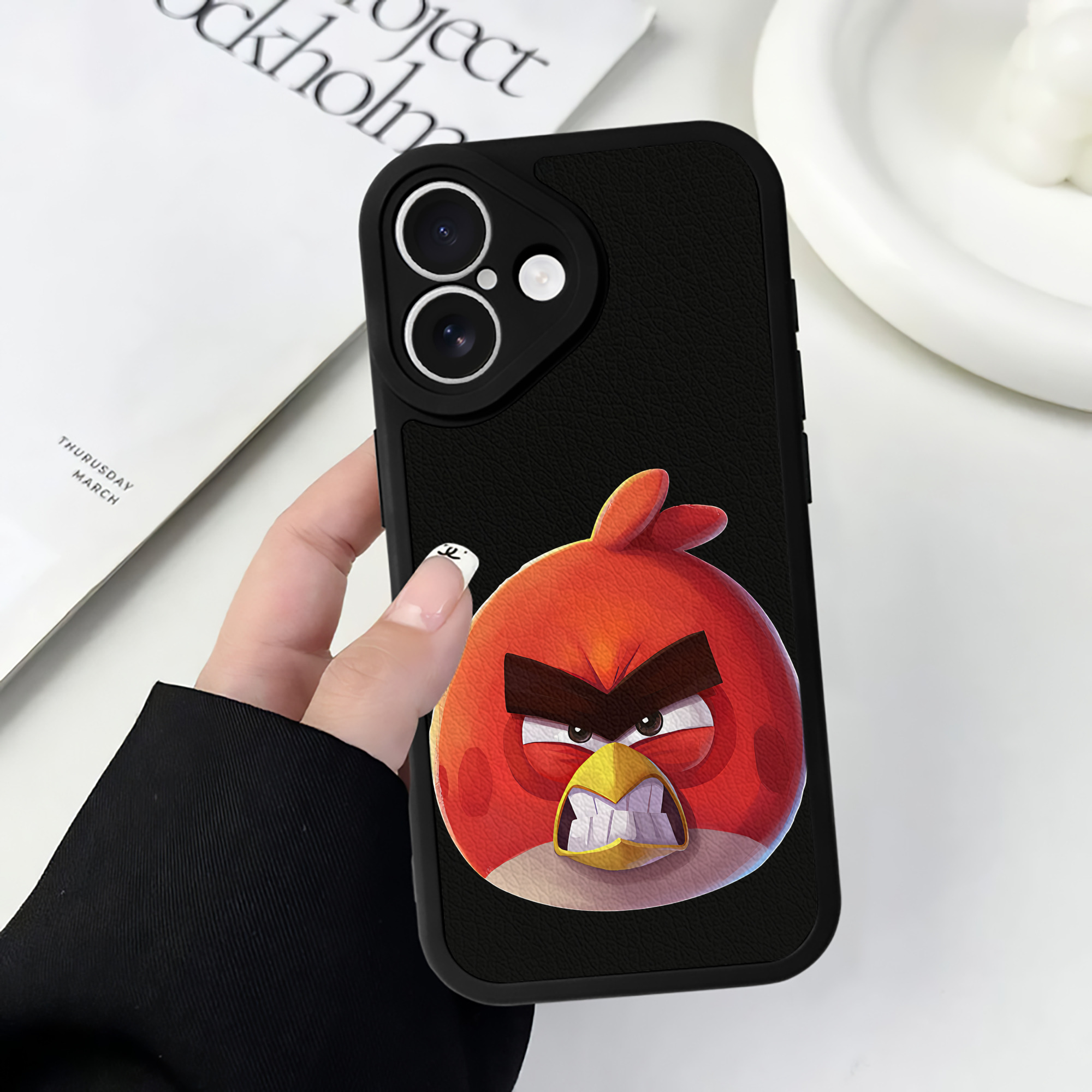 （画像用） Angry Birds アングリーバード 【iPhone 16シリーズ対応】シリコンスマホケース（レザー調） 材質：シリコン